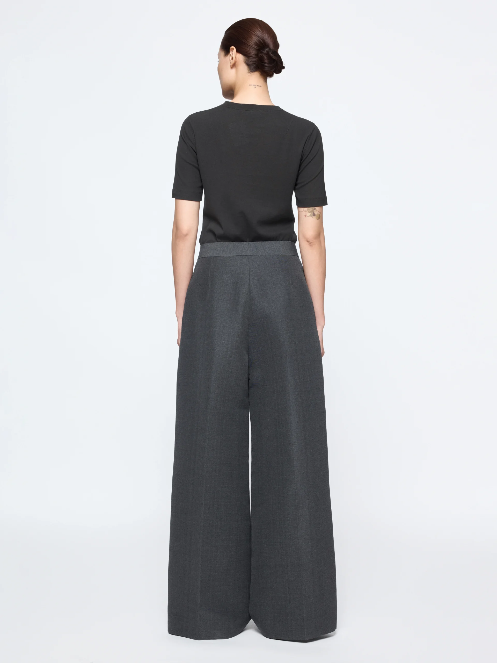 GIA STUDIOS 11.915464_converted