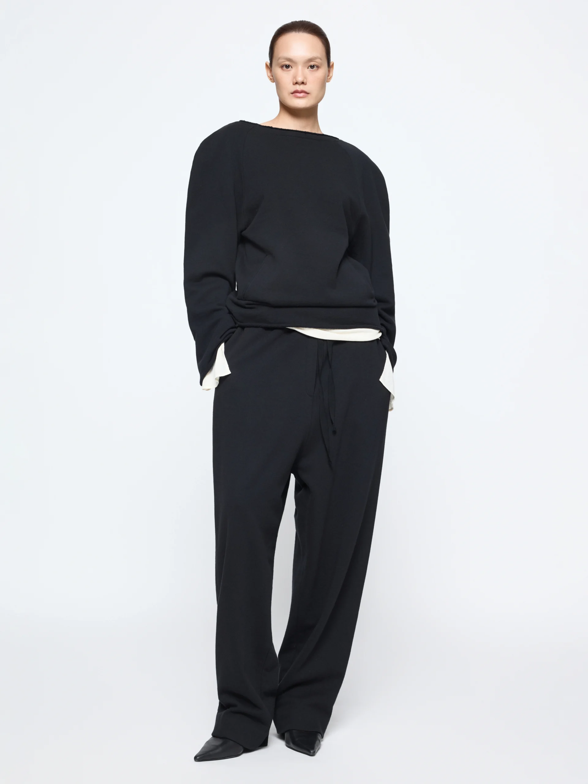 GIA STUDIOS 11.915693_converted